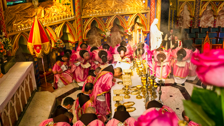 Messe des Hérauts de l'Évangile